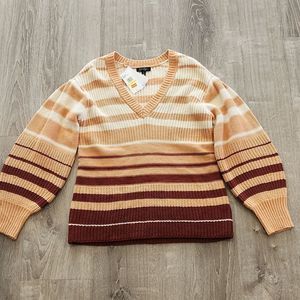 Jessica Simpson sweater NWT's size medium